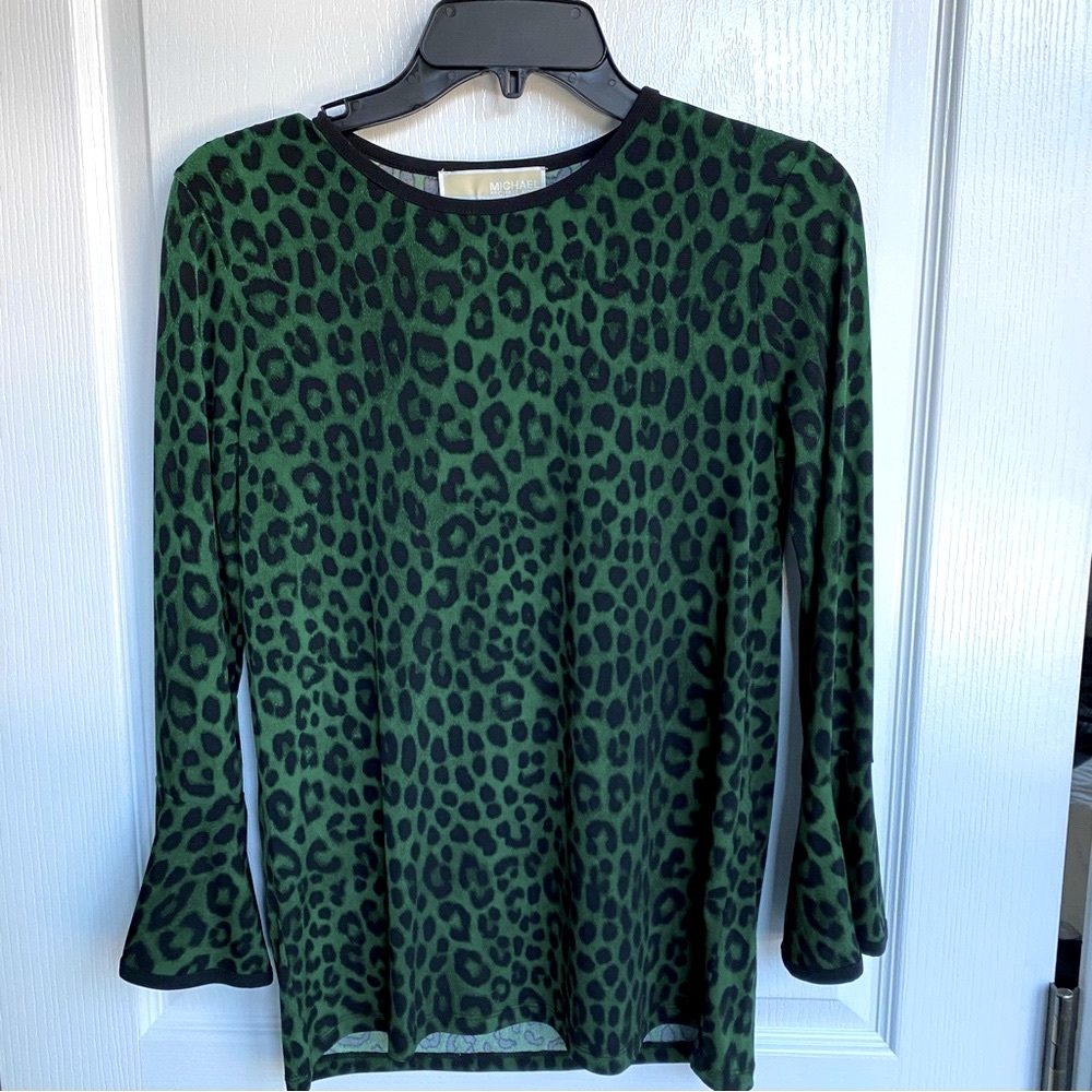 NWT Michael Michael Kors Top Shirt Moss Green Cheetah Print Bell Sleeves Sz XS - Picture 5 of 16